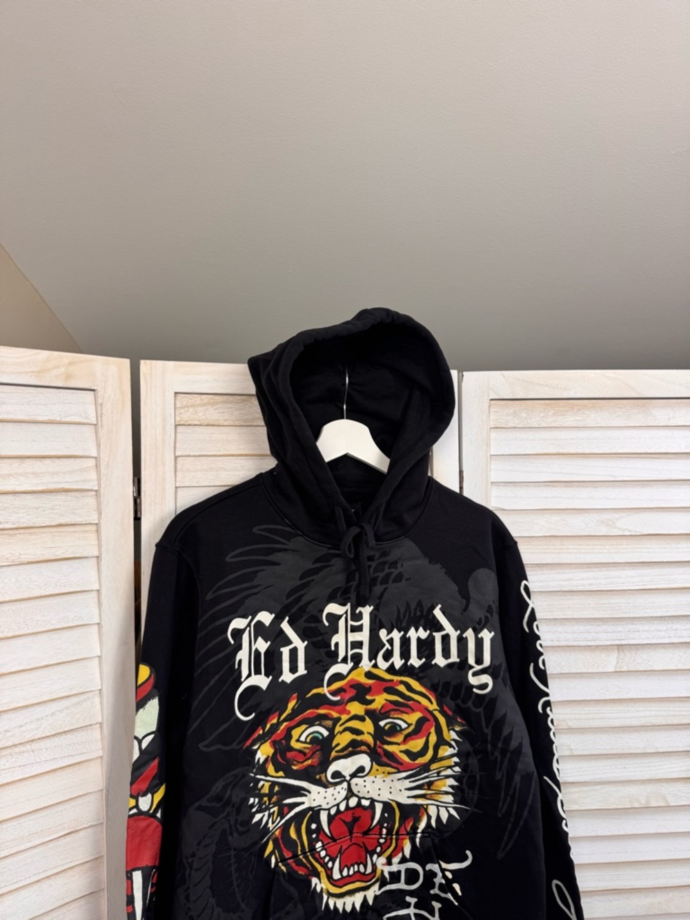 Ed Hardy Black Hoodie with Vibrant Tiger Motif